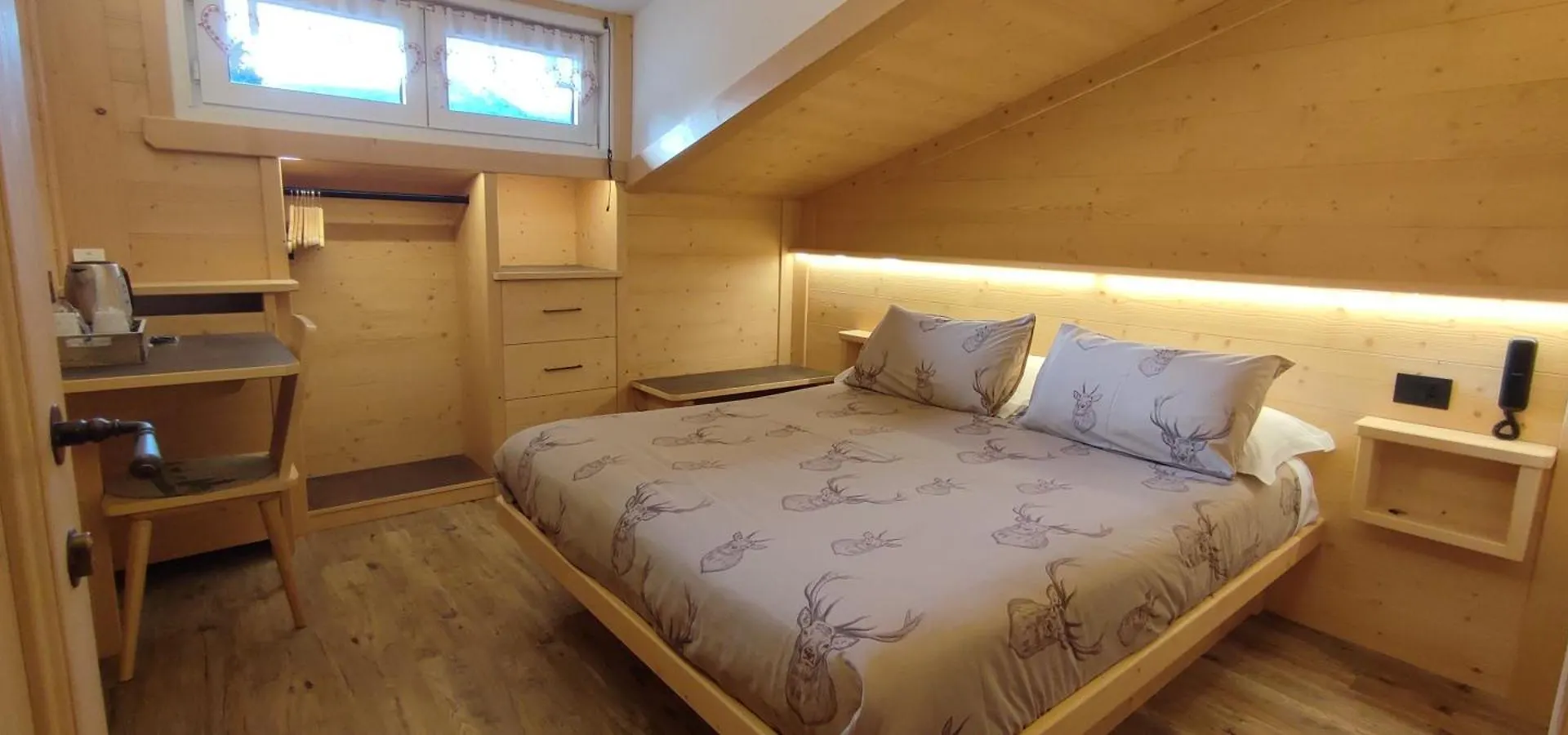 Hotel Villa Gaia Cortina d'Ampezzo 3*,  Италия