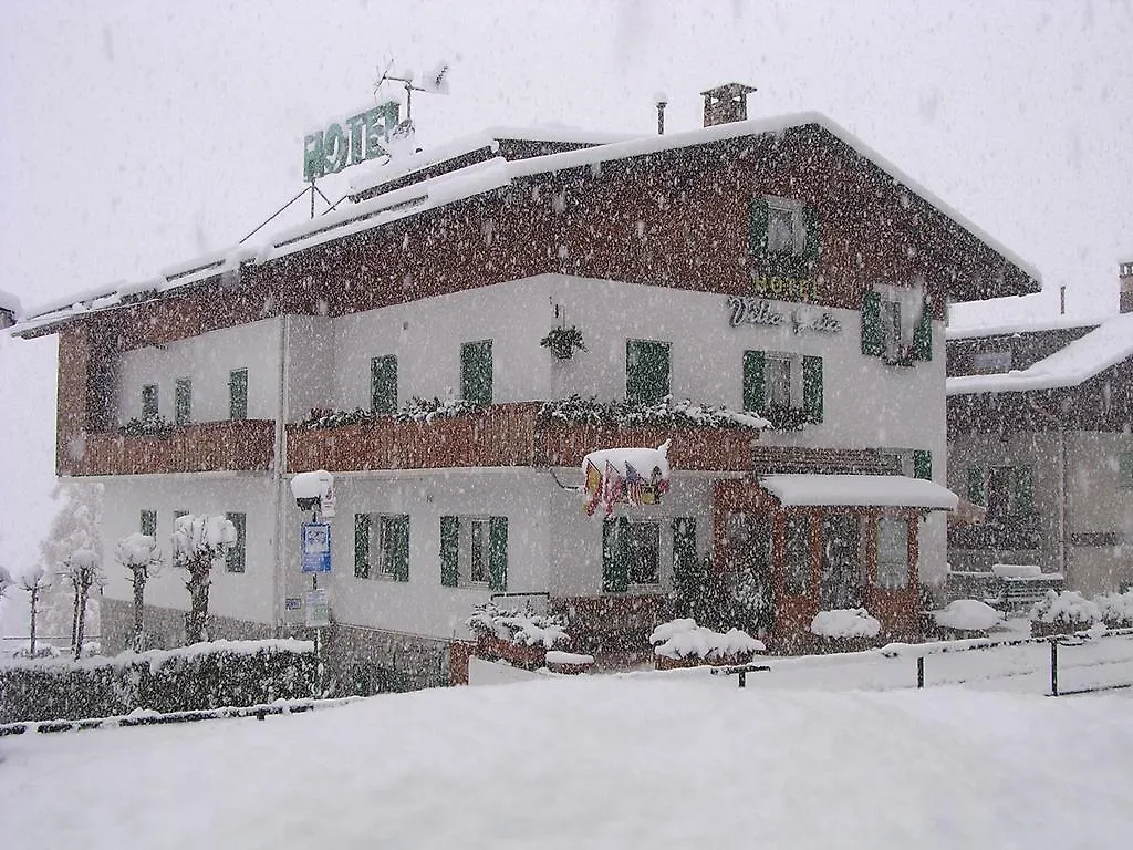 Hotel Villa Gaia Cortina dʼAmpezzo 3*,